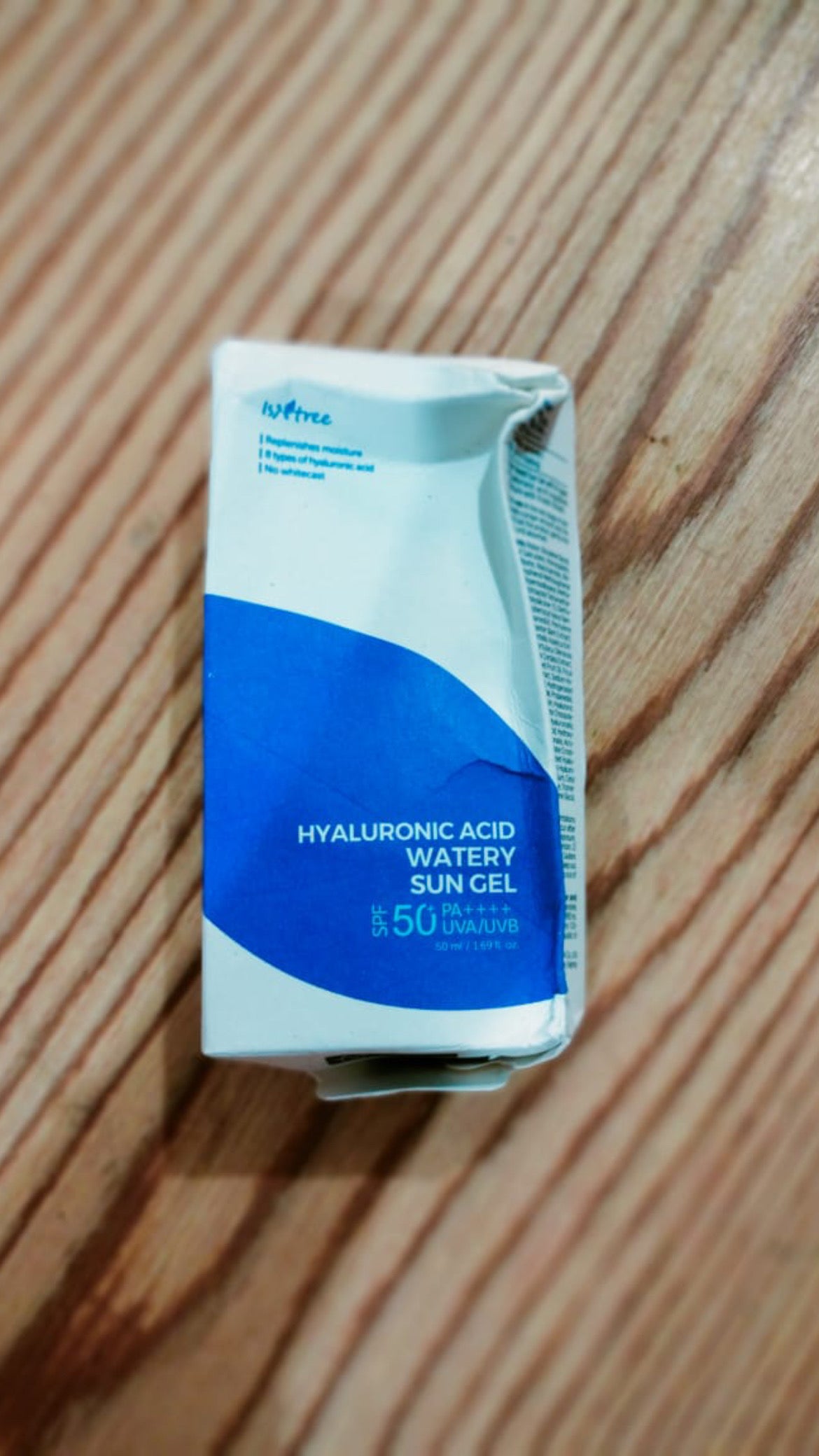 توالف الشحن - isntree hyaluronic acid sun gel 50ml