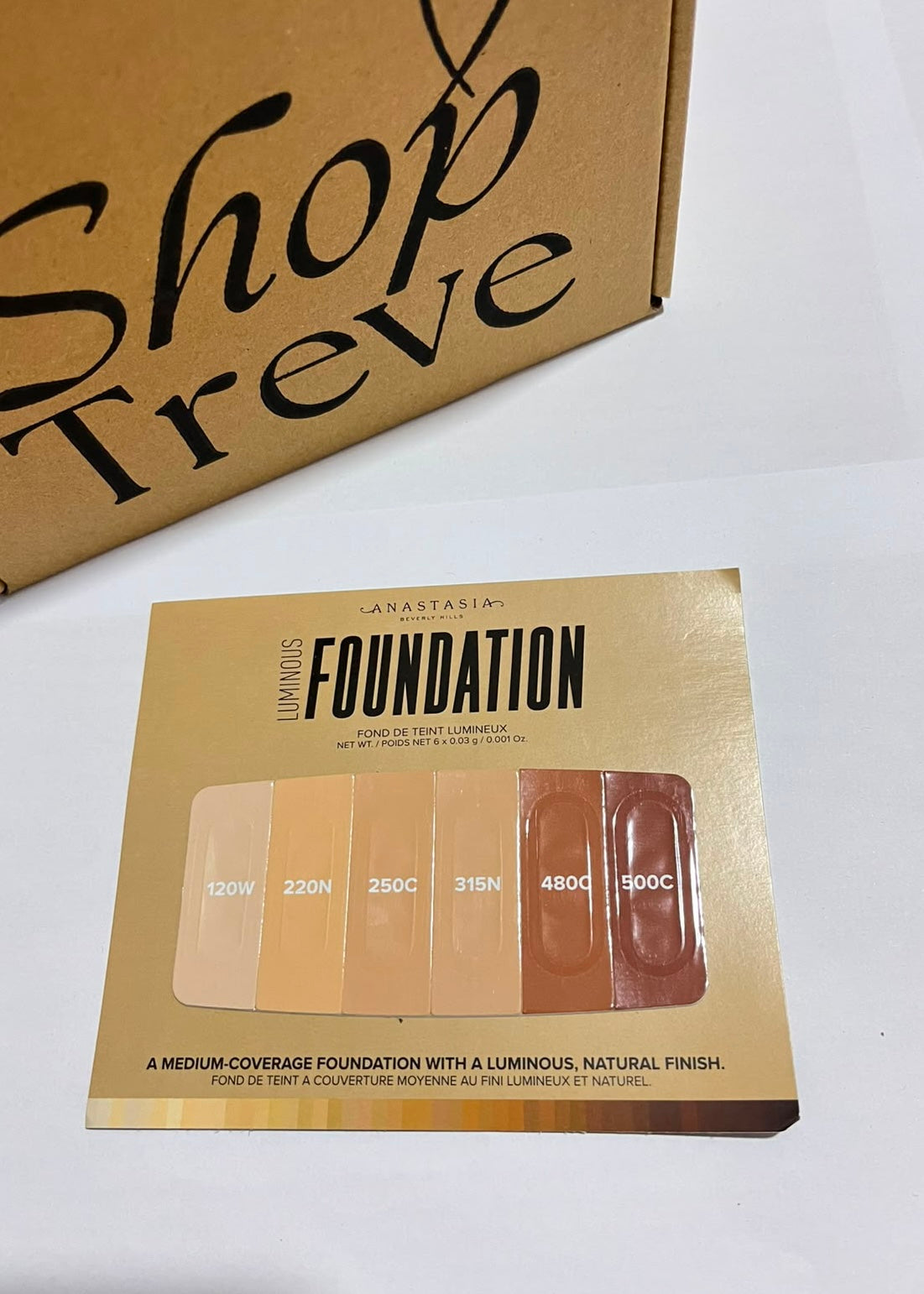Anastasia - Luminous Foundation sample